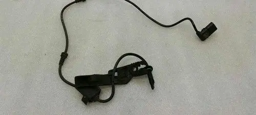 Mercedes-Benz C W205 Front ABS sensor wiring A2059058103