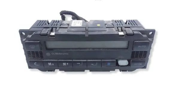 Volkswagen PASSAT B5 Climate control unit 3B1907044D