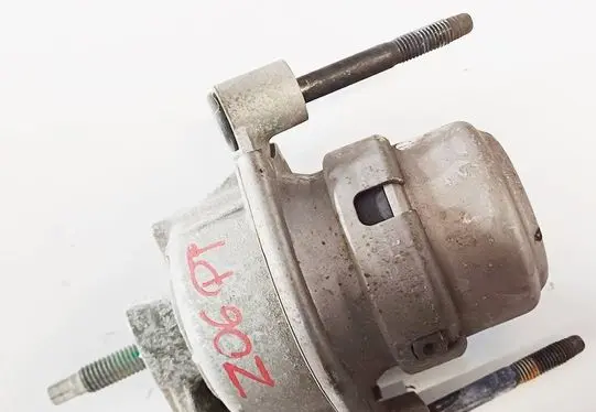 Chevrolet Corvette C7 Gearbox mount 23187446 3336