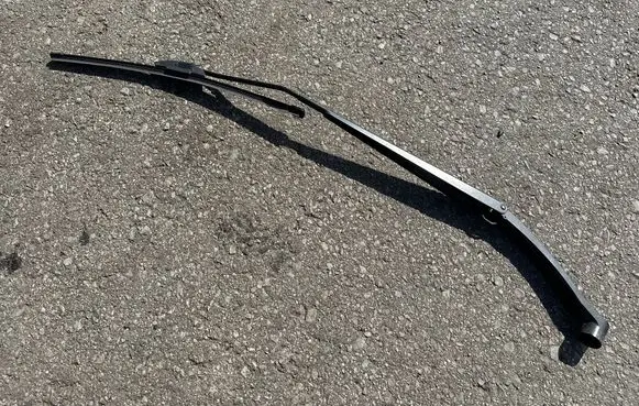 Renault Kadjar Front wiper blade arm 288860455R
