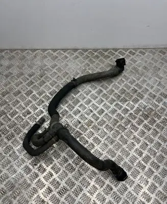 Peugeot 5008 II Engine coolant pipe/hose