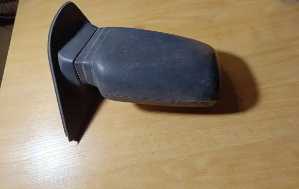 Ford Sierra Manual wing mirror 83BB17682FB
