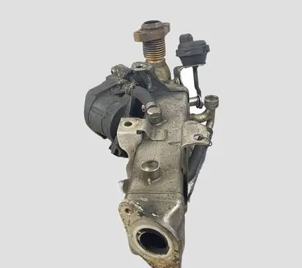 BMW 3 E90 E91 EGR valve cooler 7810751