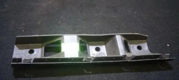 Volkswagen PASSAT B6 Front bumper mounting bracket