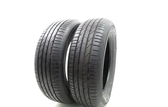 Volkswagen Golf V R16 summer tire 