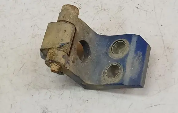 Peugeot 206 Front door upper hinge 