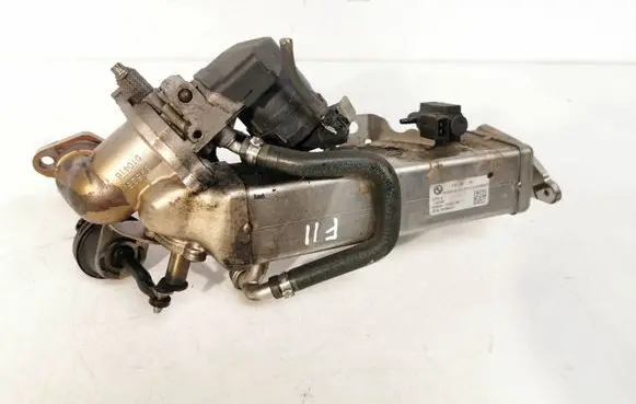 BMW 5 F10 F11 EGR valve cooler 7810751 7810871