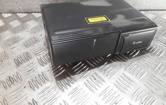 CD/DVD changer