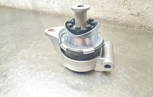 Opel Astra G Gearbox mount 205613 02C117 96392600789