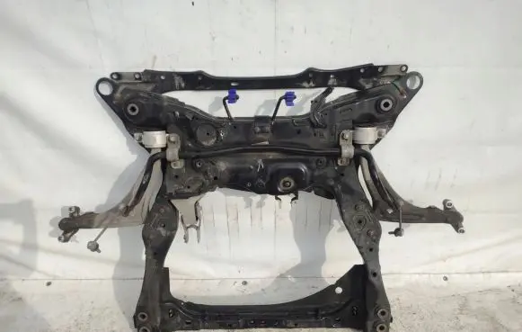 Volvo XC90 Front axle beam 