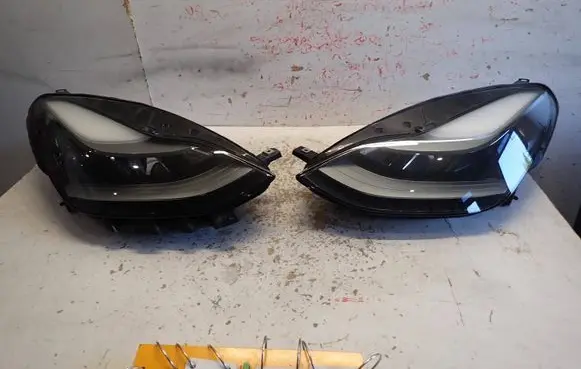 Tesla Model 3 Headlight/headlamp 151495300D D6I22326001390