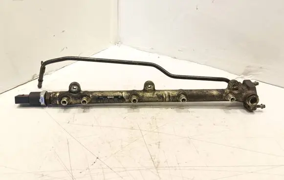 Mercedes-Benz A W168 Fuel main line pipe A6680700095 033201 0445214005