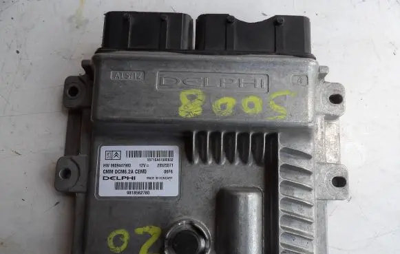 Peugeot 5008 Engine control unit/module 9809447980 28525571 9818562780
