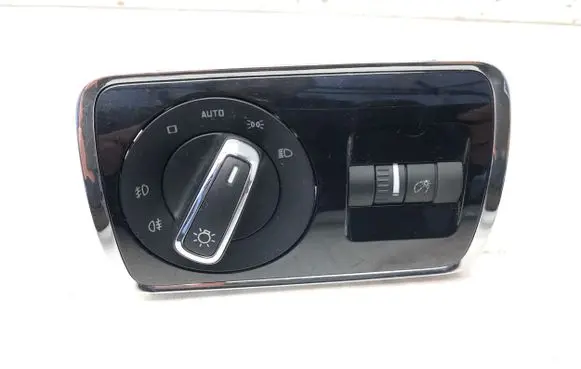 Skoda Superb B6 (3T) Light switch 3T0941431B 04064605