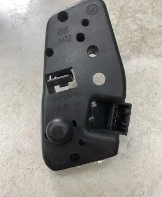 BMW 3 E46 Tail light part 6907937 388569