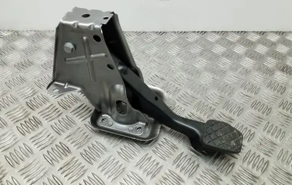 Volkswagen PASSAT B7 Brake pedal 1K1721057AL 1K1721130G