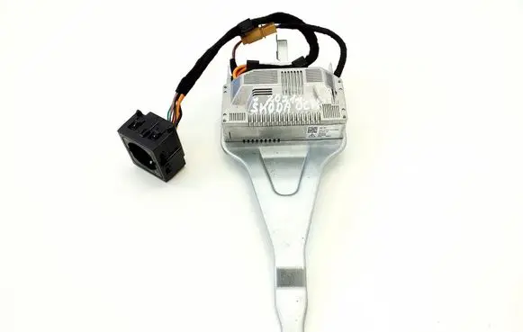 Skoda Octavia Mk4 Voltage converter/converter module 3F0907155 5E3919565
