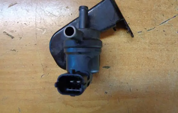 Hyundai i20 (GB IB) Vacuum valve 2901002100 9044060002 0242542