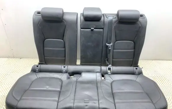 Jaguar F-Pace Second row seats 