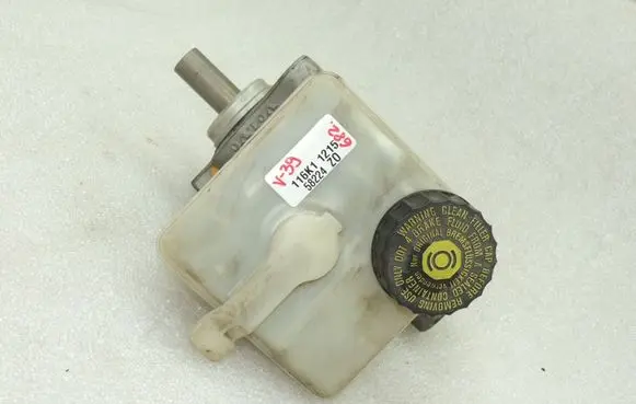 Volvo V70 Master brake cylinder 36002376 8646006
