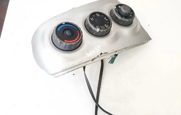 Toyota Yaris Climate control unit 554060d190 55406-0d190