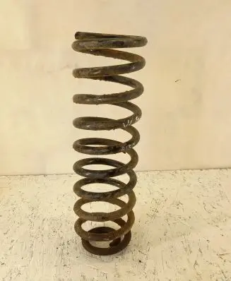 Volkswagen PASSAT B4 Rear coil spring