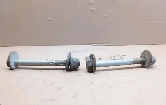 Jaguar XE Rear suspension camber bolt 