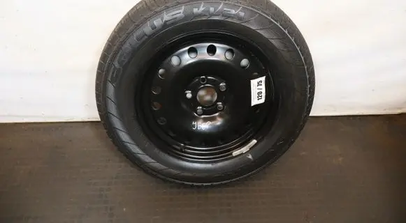 Chrysler Grand Voyager V R15 spare wheel 