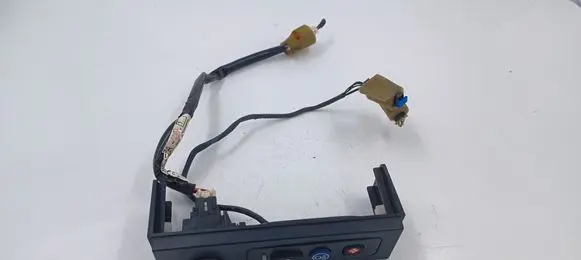 Subaru Outback Other switches/knobs/shifts 12222149