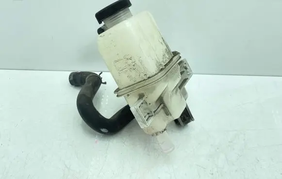 Toyota Prius Prime Coolant expansion tank/reservoir