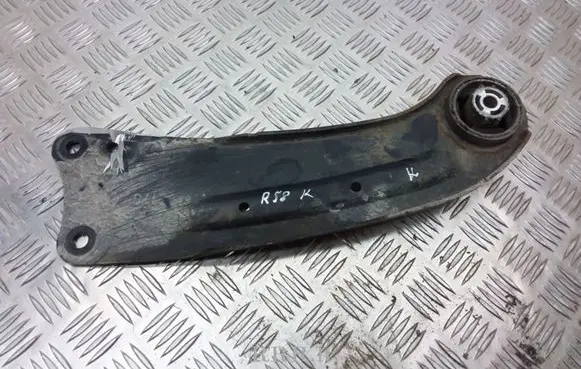 Rear control arm