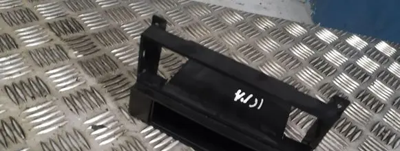 KIA Sorento Glove box