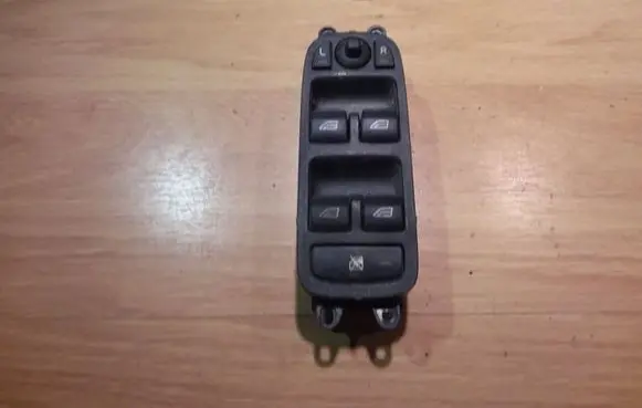Volvo S40 Electric window control switch 30710787
