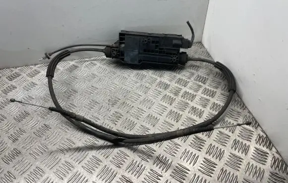 BMW 7 F01 F02 F03 F04 Hand brake control module 6797789 34436797789