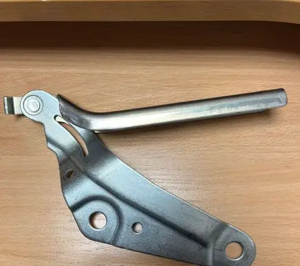 Volkswagen T-Roc Engine bonnet/hood hinges 2GA823301B