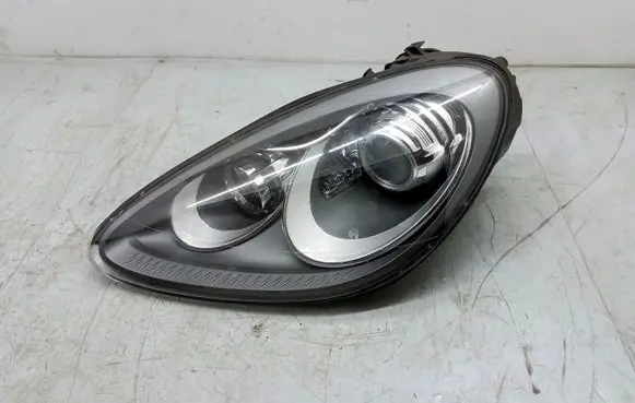 Porsche Cayenne (92A) Headlight/headlamp 7P5941031BT 7P5907381B