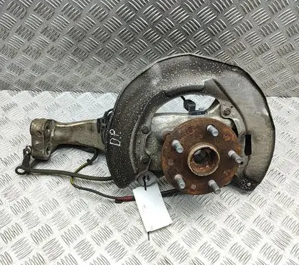 Lexus LS 460 - 600H Front wheel hub 4320150040