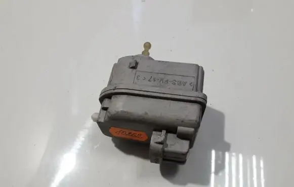 Renault Laguna II Headlight level adjustment motor 7700820054