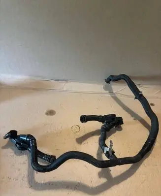 Porsche Macan (95B) Breather hose/pipe 94610723933