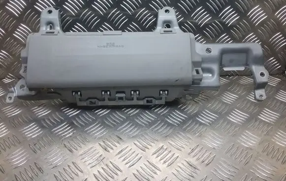 Knee airbag
