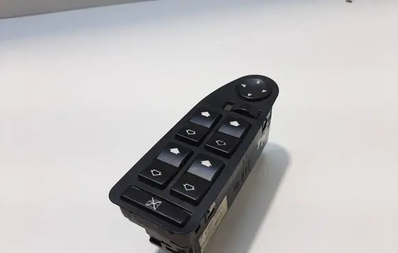 BMW 5 E39 Electric window control switch 6904306