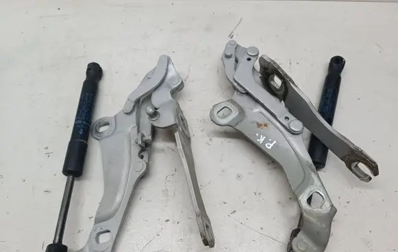 Mini One - Cooper Clubman R55 Engine bonnet/hood hinges 2751204 ES03