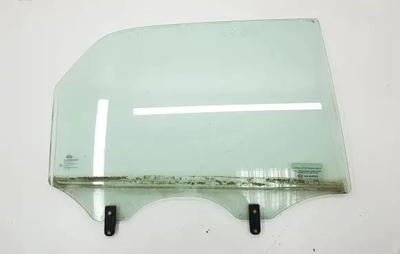 KIA Sportage Rear door window glass E2043R00351