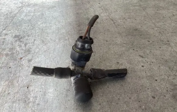 Opel Vectra C Windshield washer spray nozzle 401342936