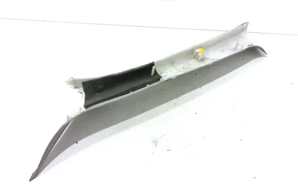 (B) pillar trim (bottom)