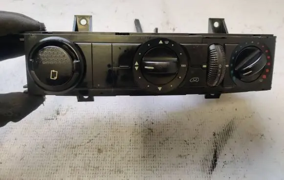 Volkswagen Crafter Climate control unit A9068300485KZ C9955002 5HB00901102