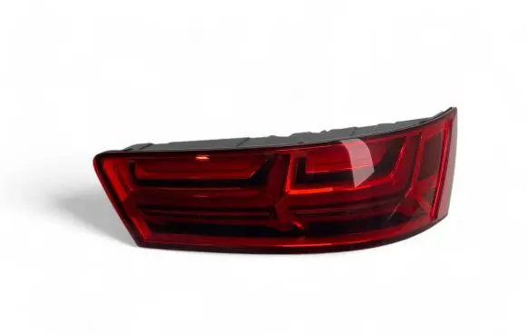 Audi Q7 4M Tailgate rear/tail lights 4M0945094E
