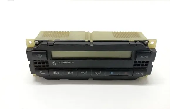 Volkswagen PASSAT B5 Climate control unit
