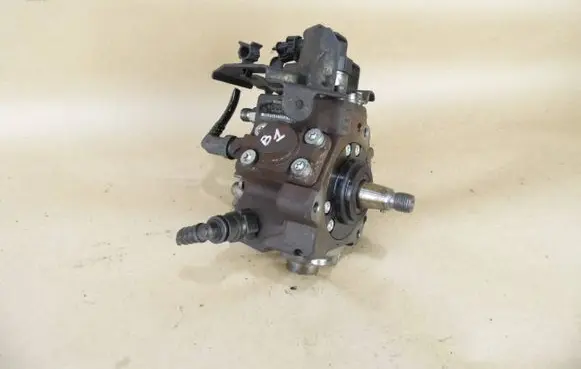 Citroen Berlingo Fuel injection high pressure pump 0445010102 9656300380A 04001156351