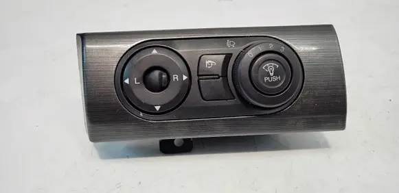 Light switch